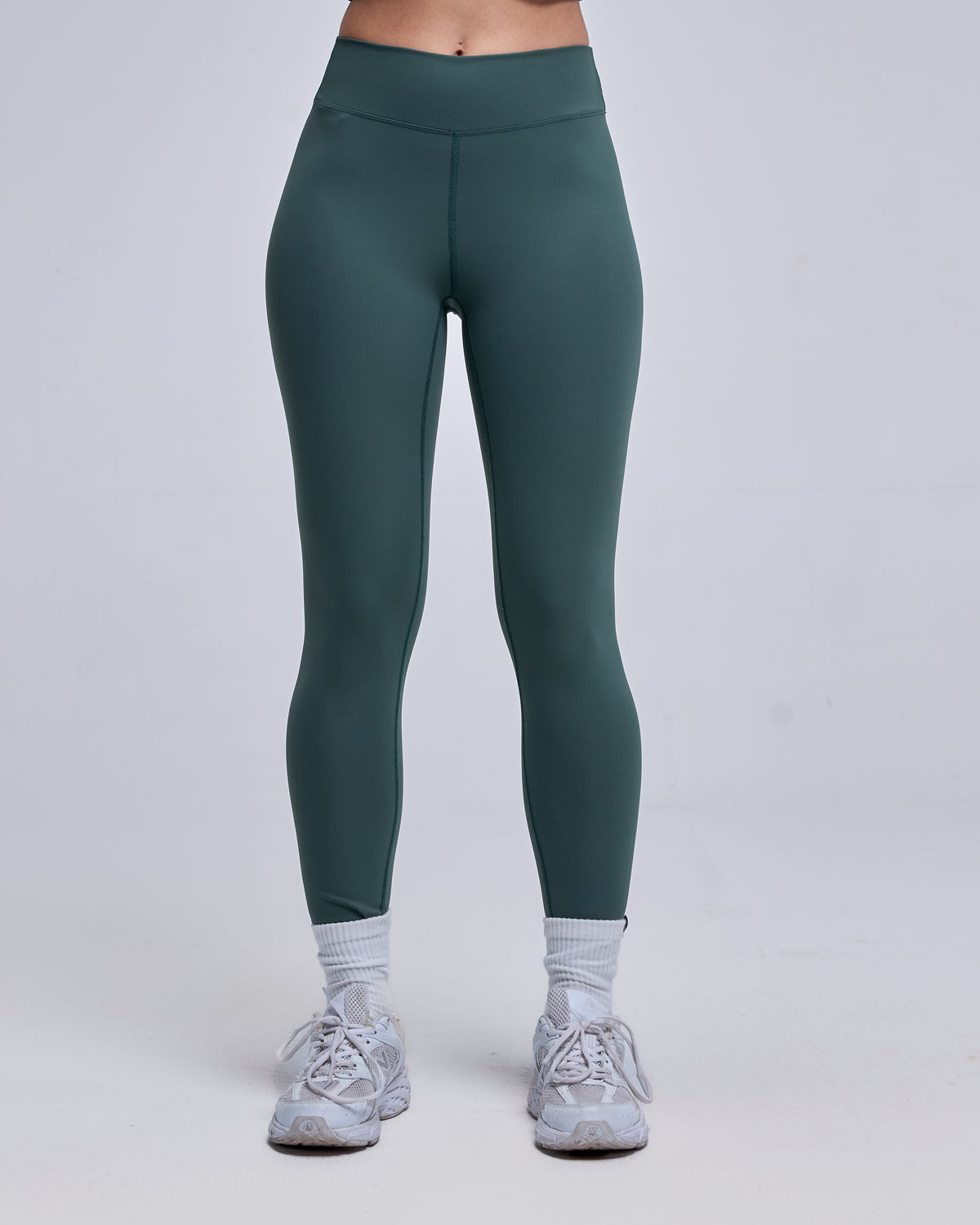 color:olive