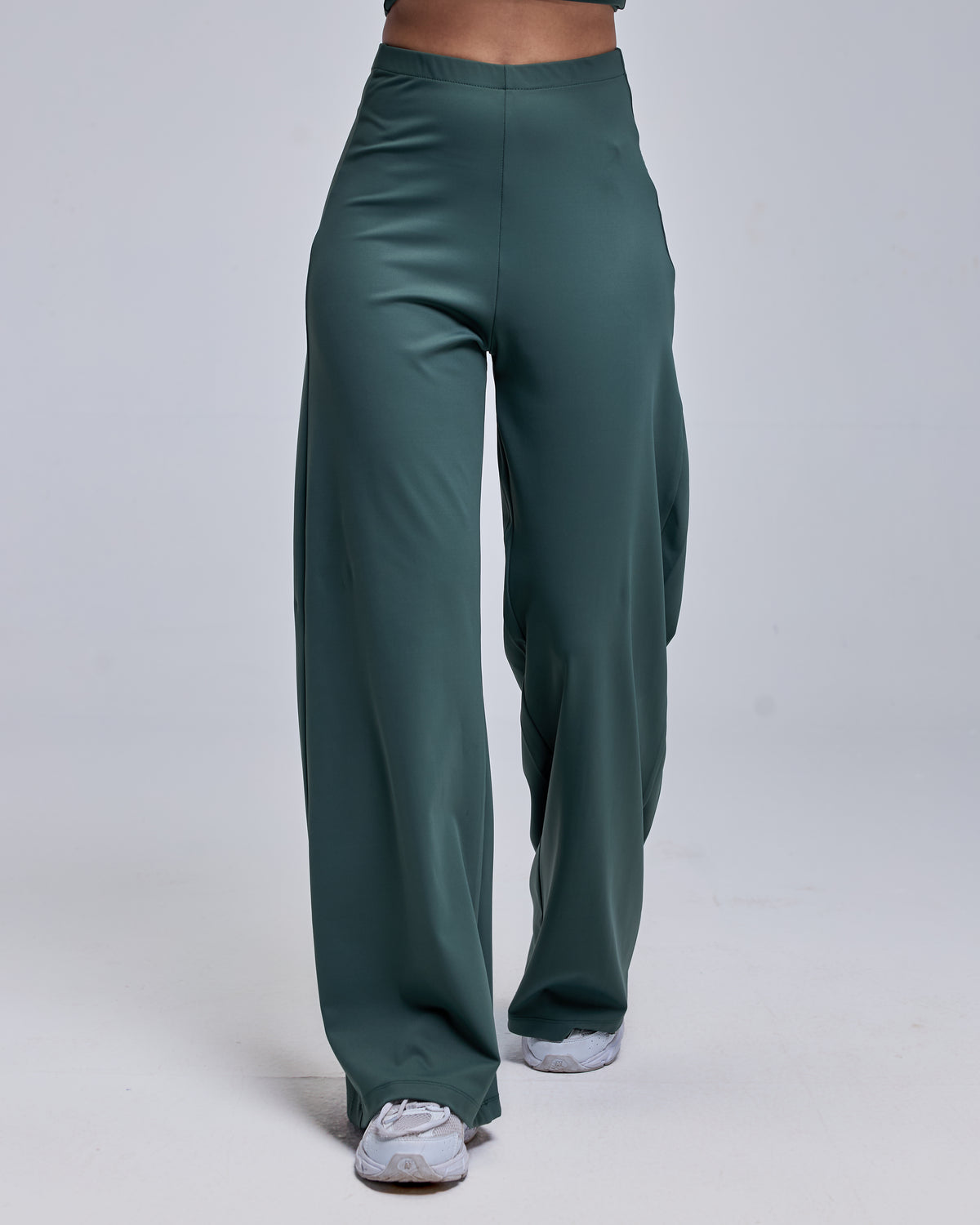 color:olive