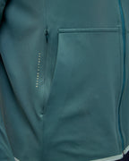 color:olive