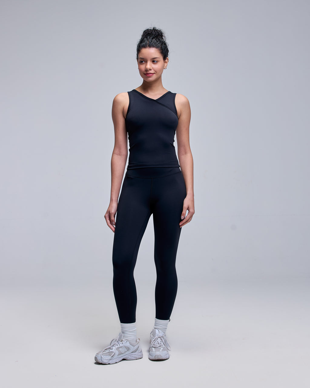 color:black