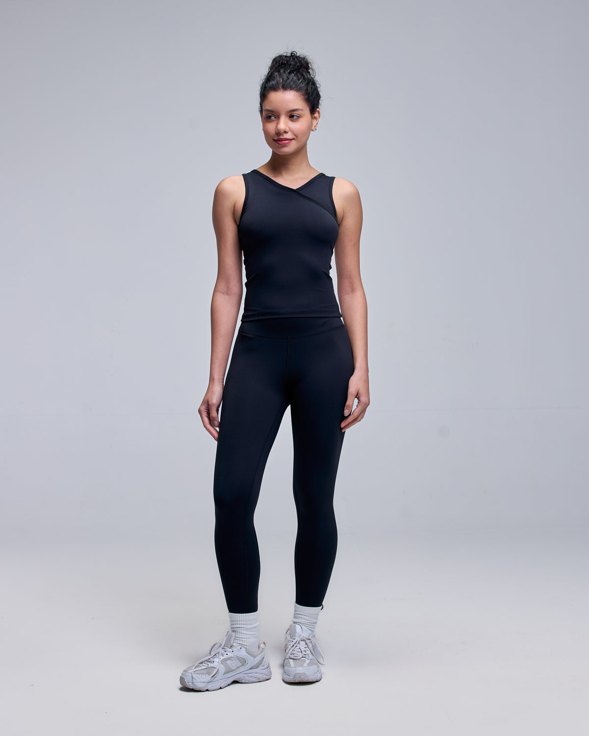 color:black