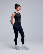 color:black