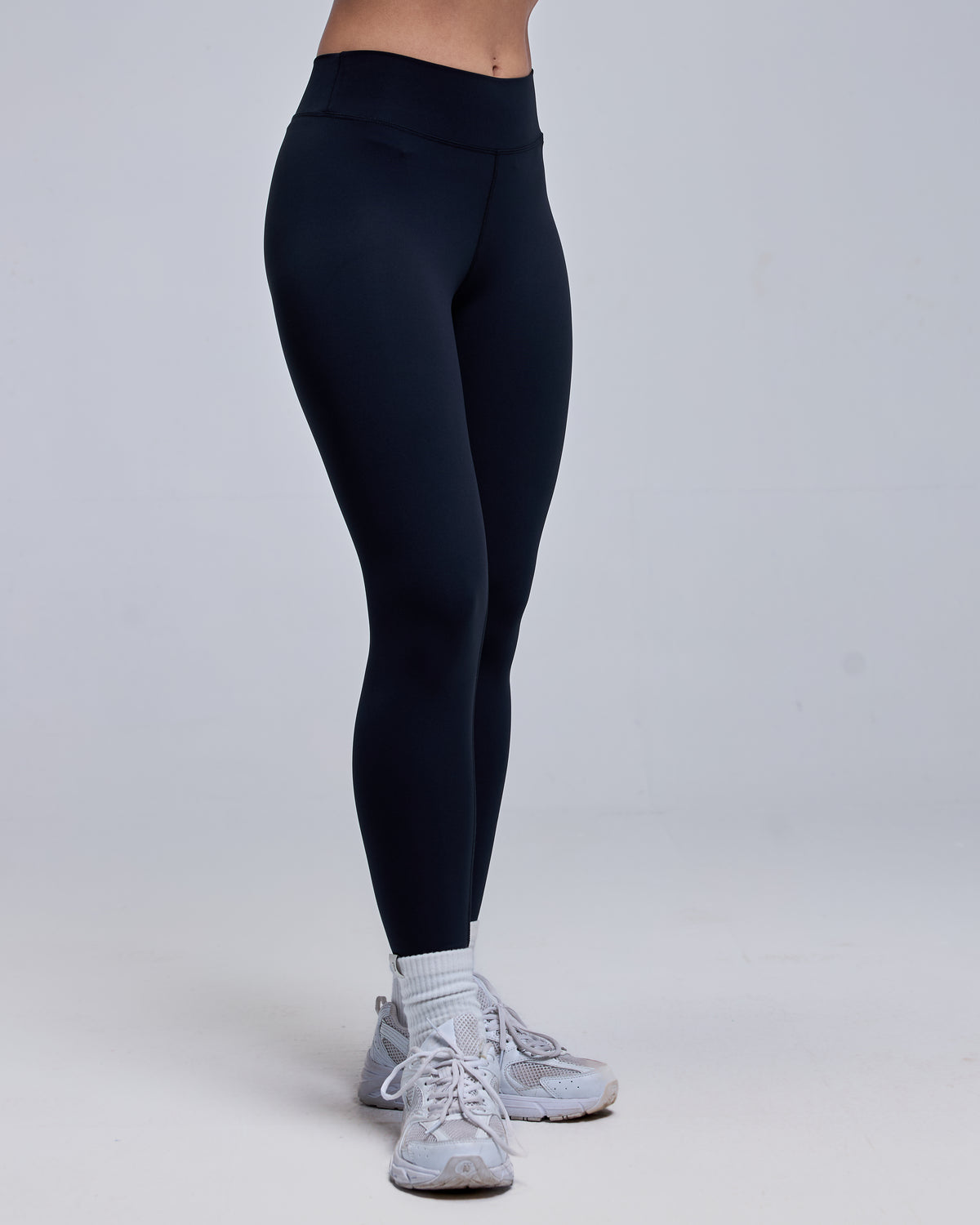 color:black