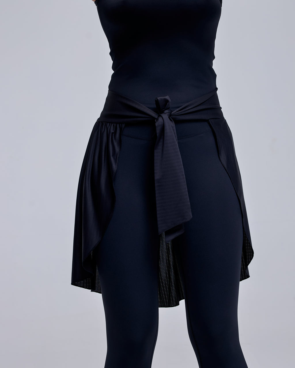 color:black
