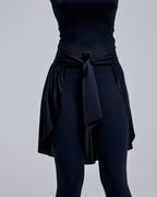 color:black