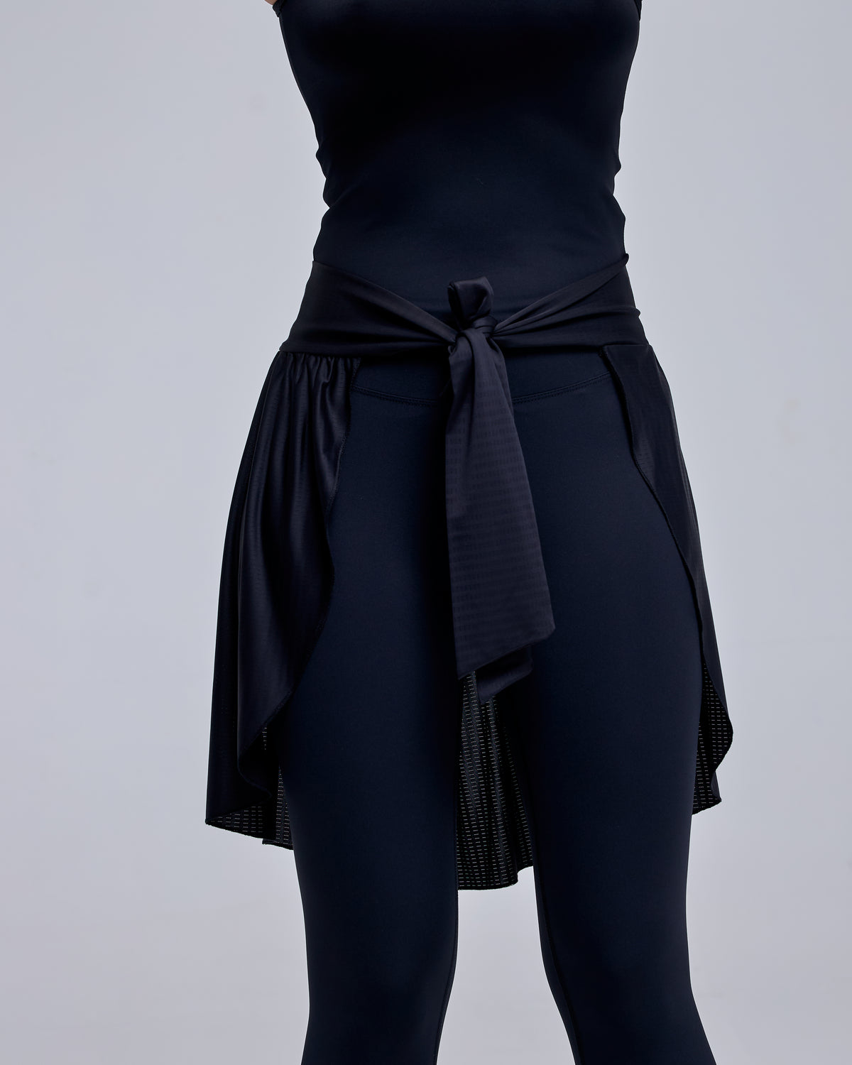 color:black