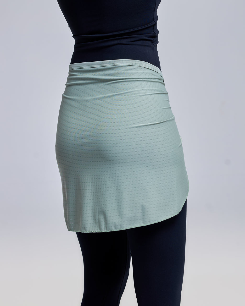 color:pistachio