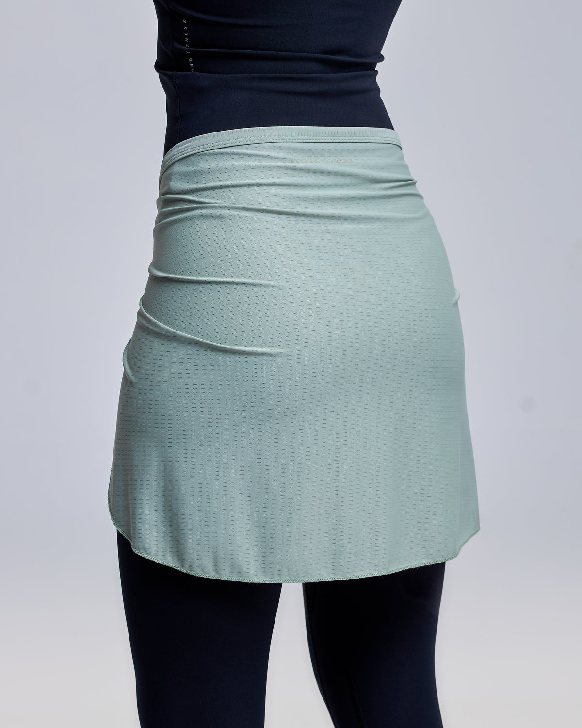 color:pistachio