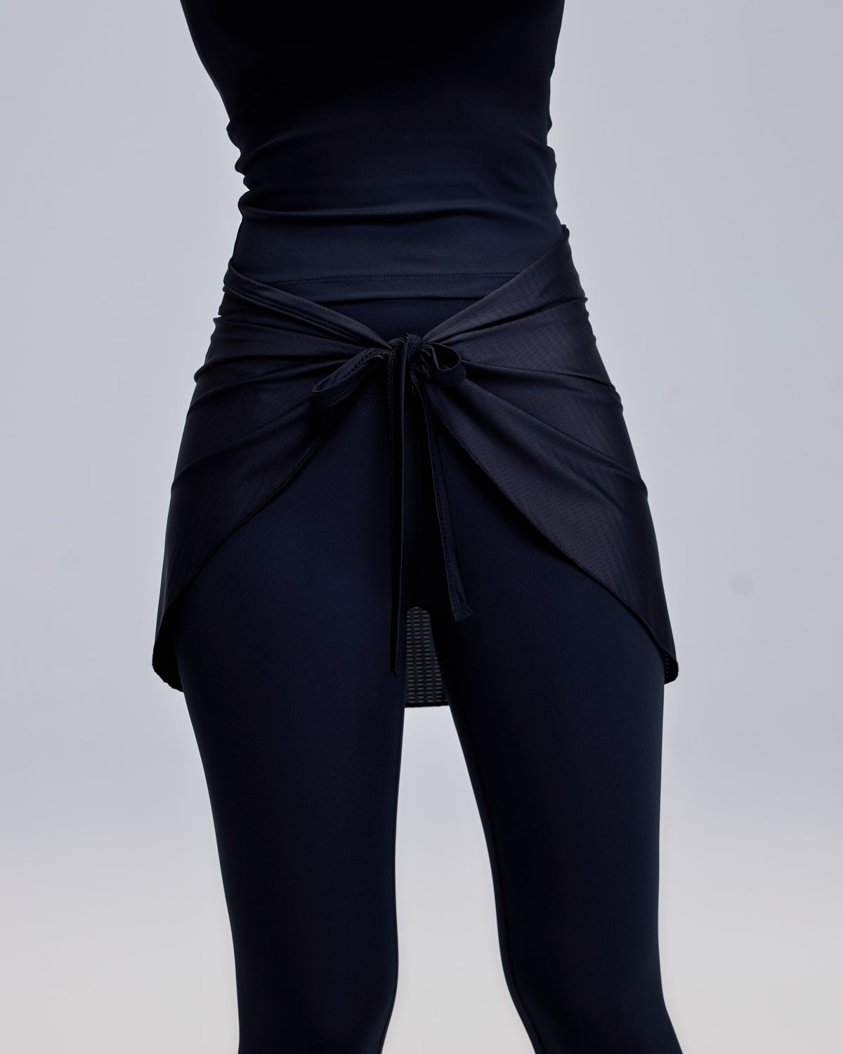 color:black