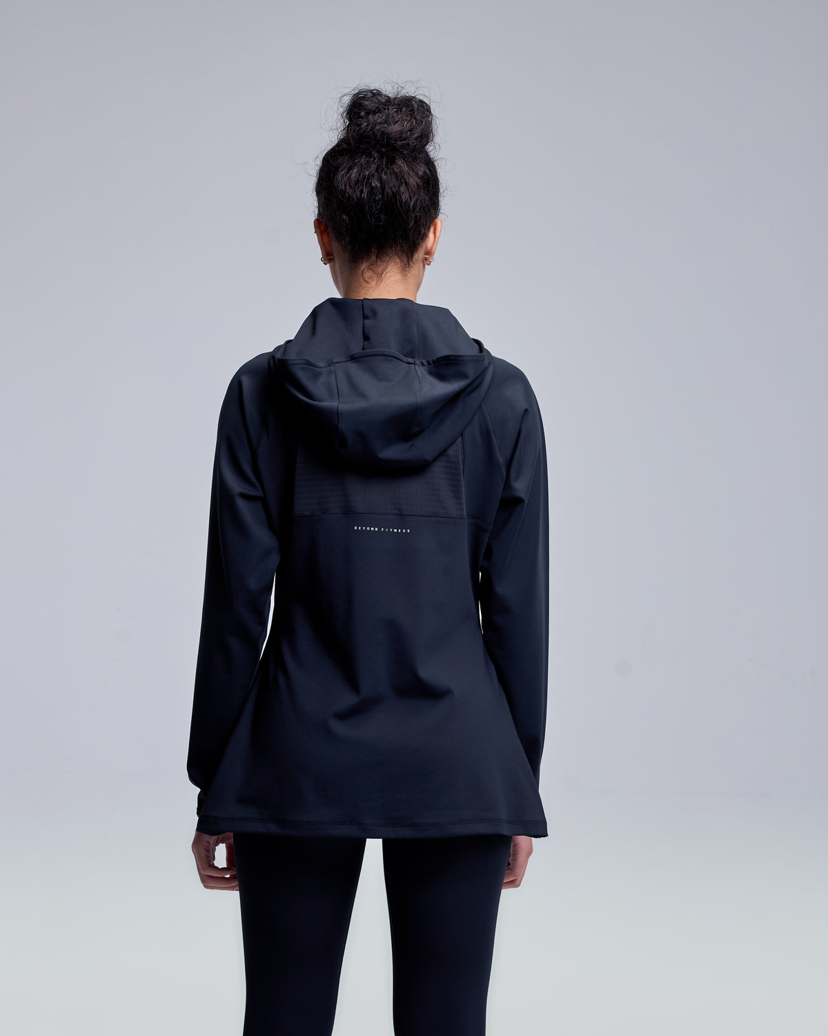color:black