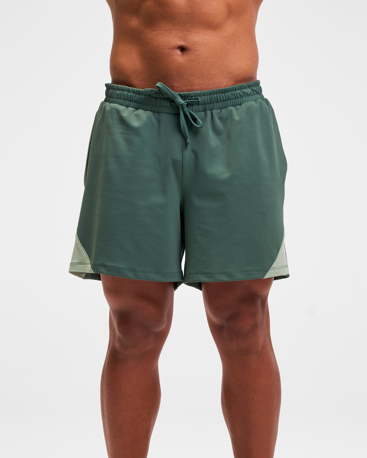 color:olive