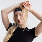 color:black