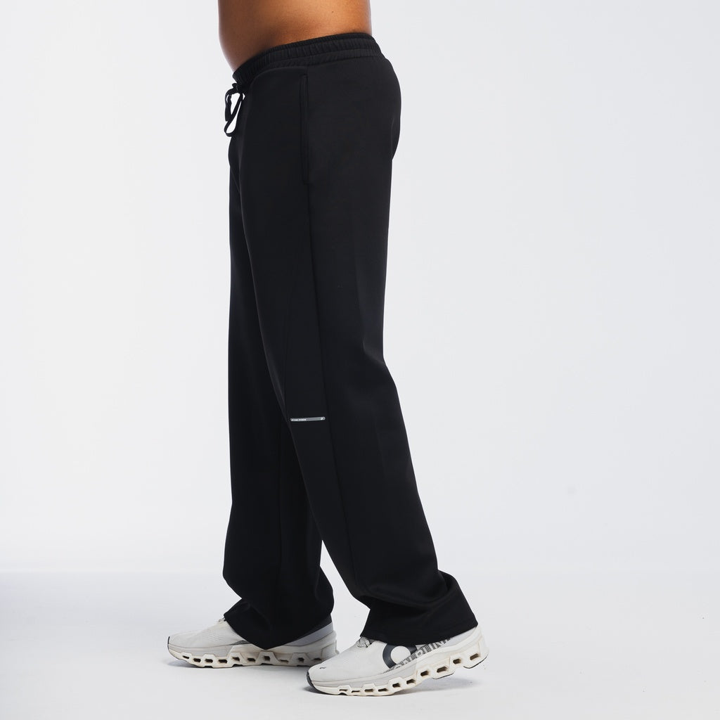 color:black
