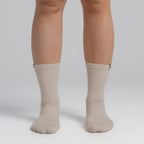 color:beige