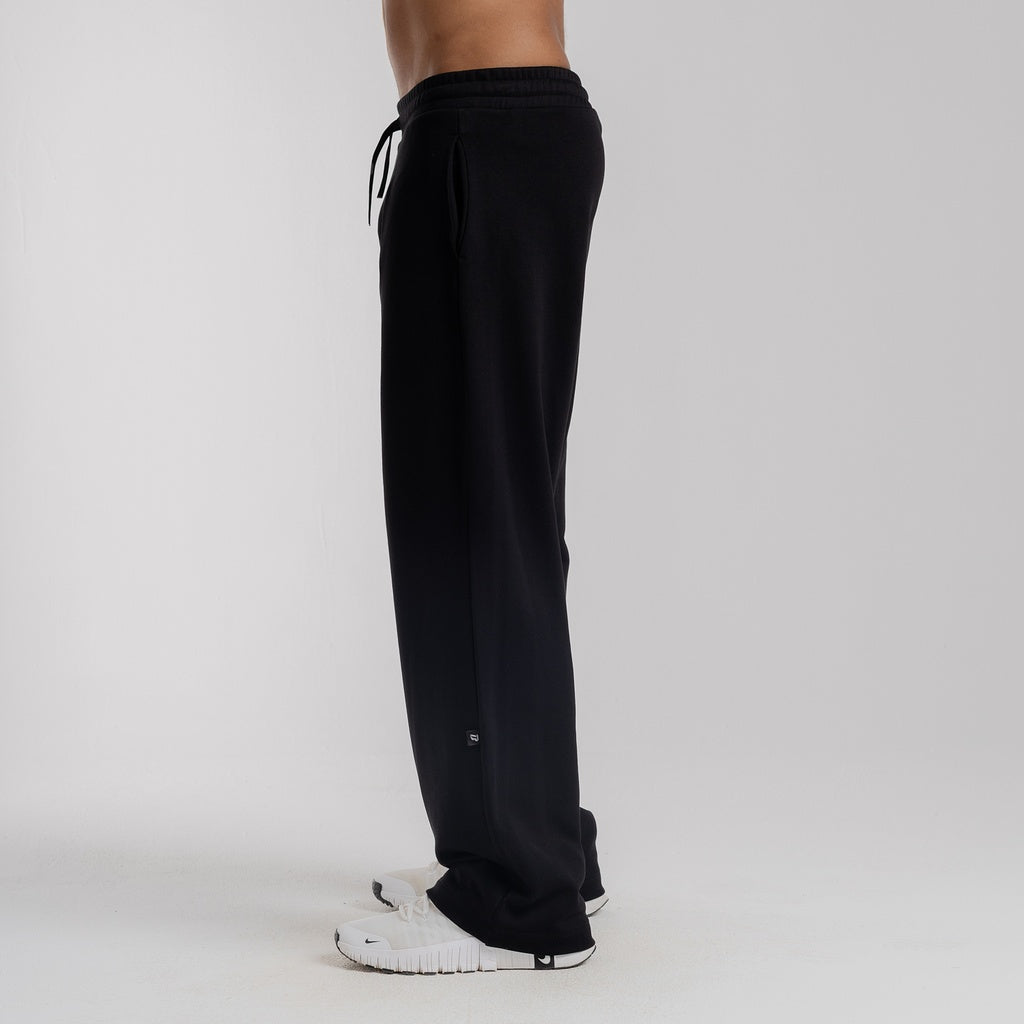 color:black