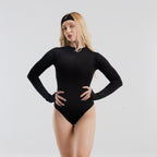 color:black