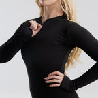 color:black