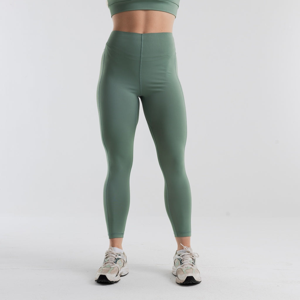 color:pistachio