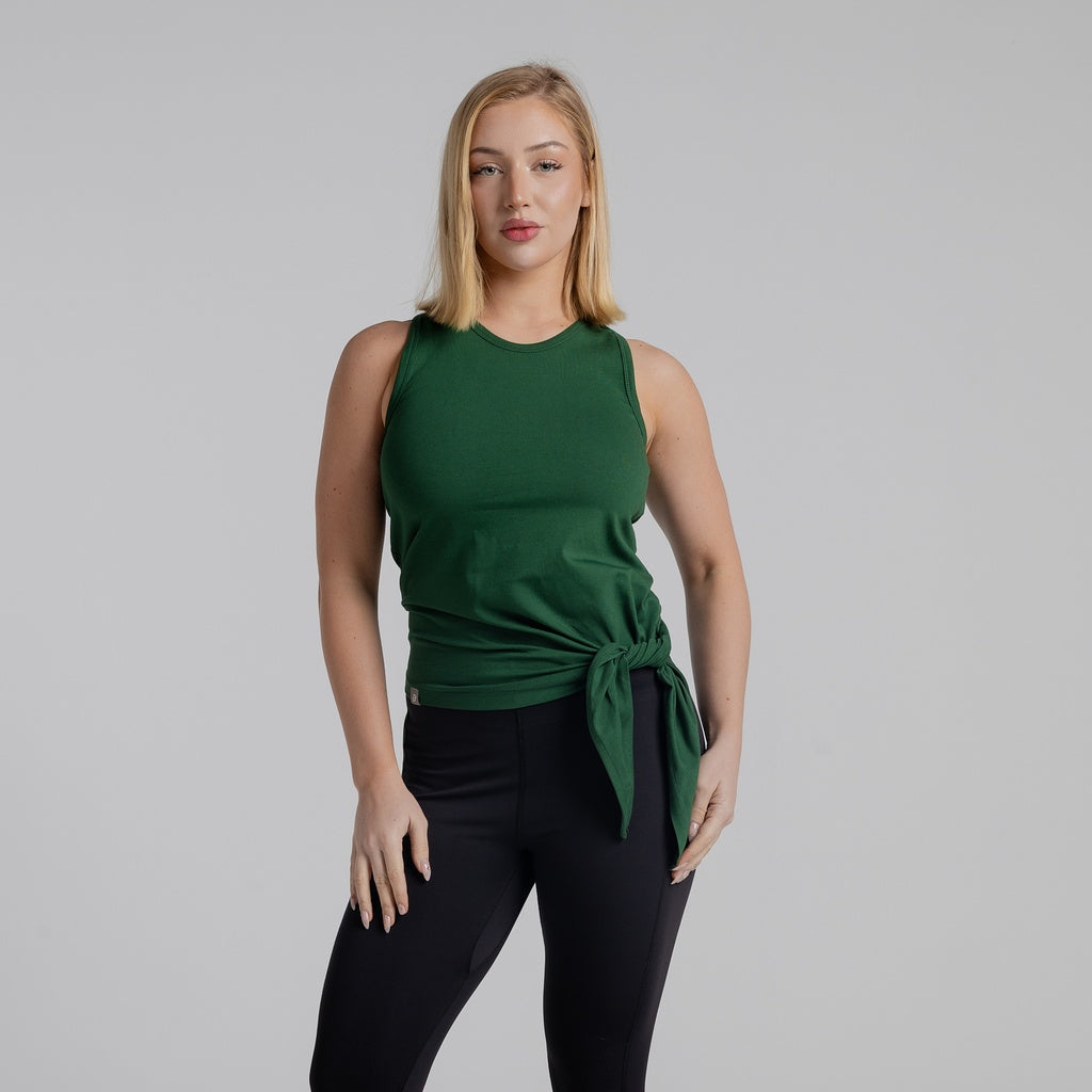 color:olive