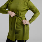 color:olive