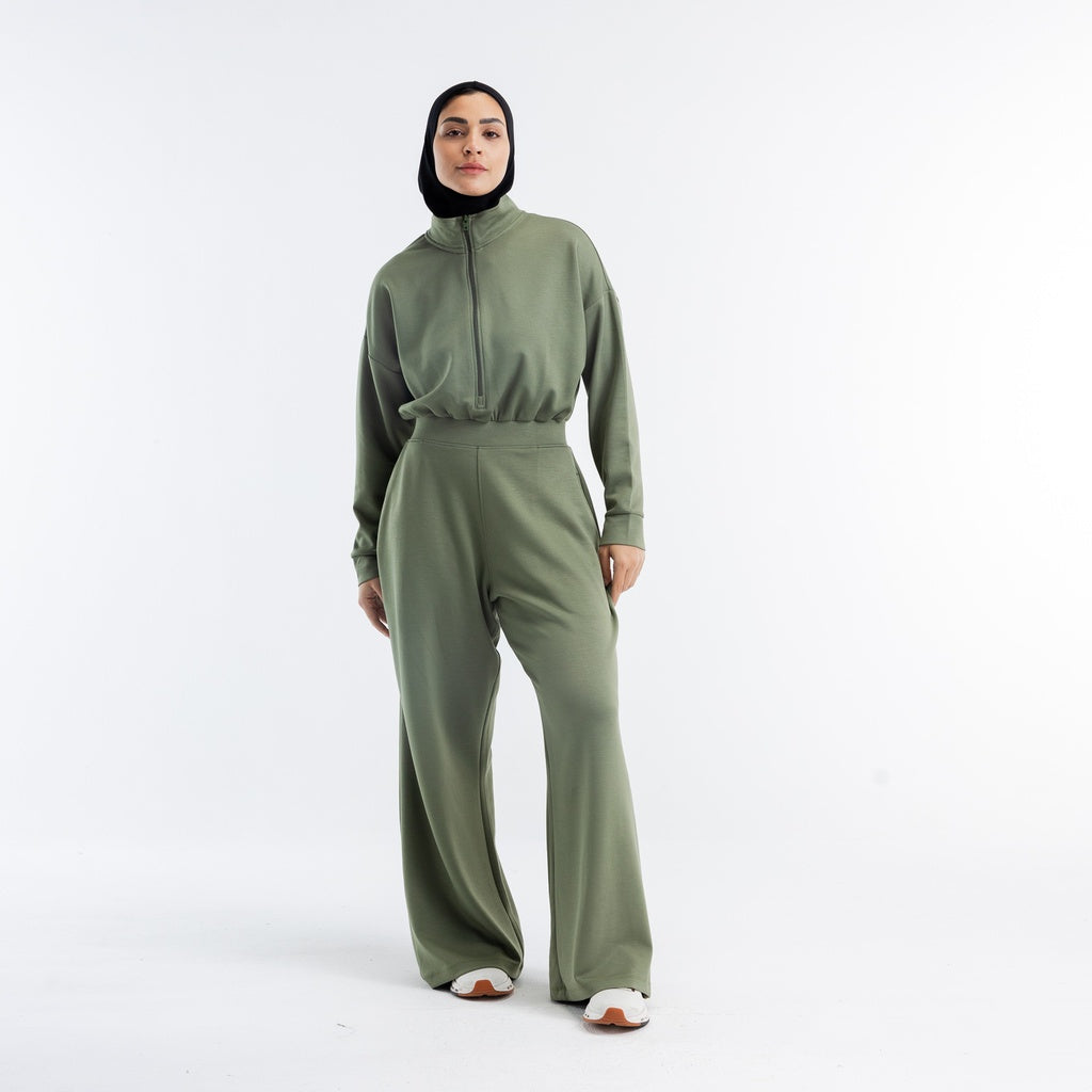 color:olive