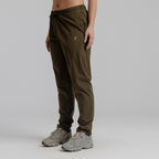 color:olive