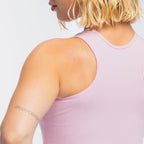 color:pink
