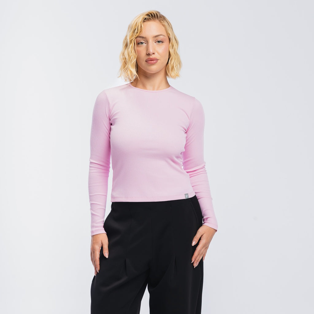 color:pink