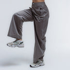 color:gray