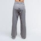 color:gray