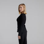 color:black