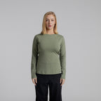 color:olive