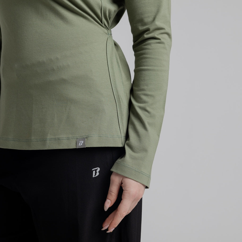 color:olive