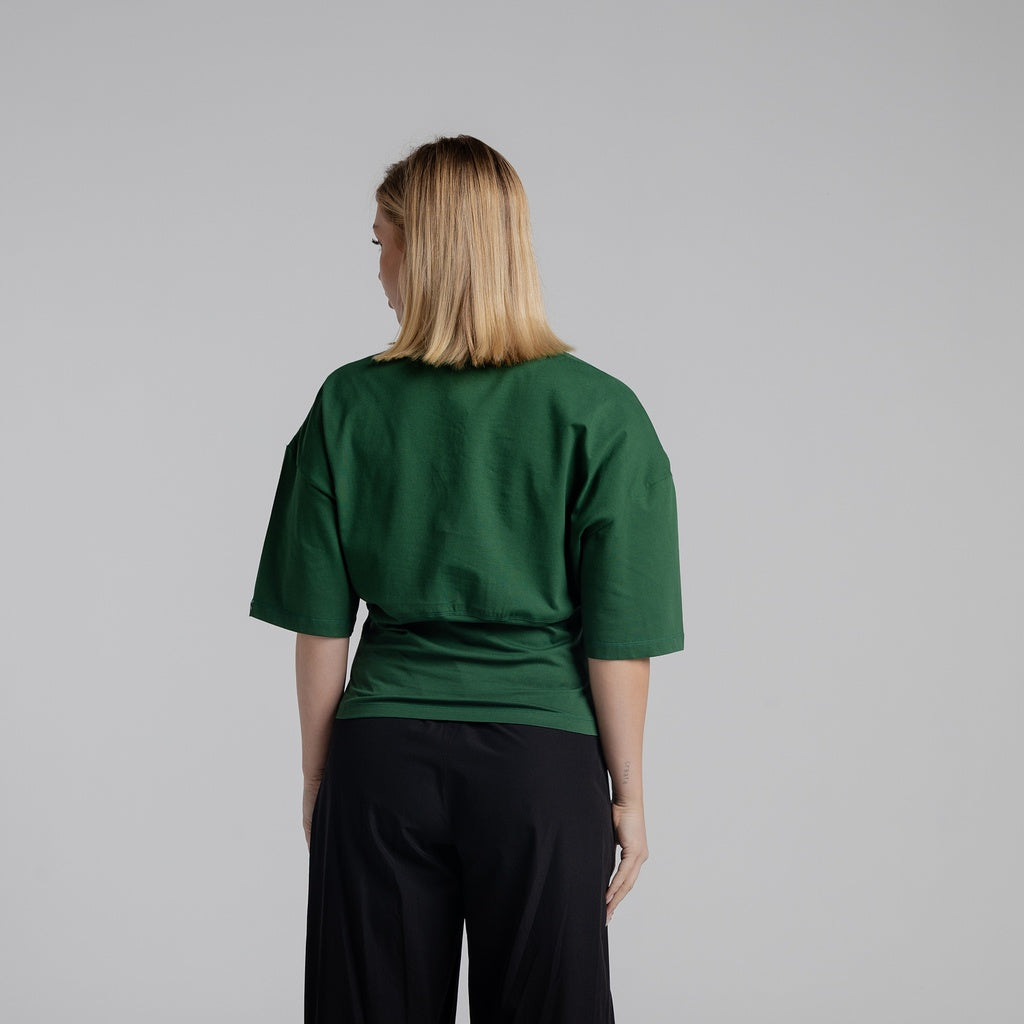 color:olive