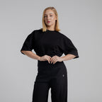 color:black