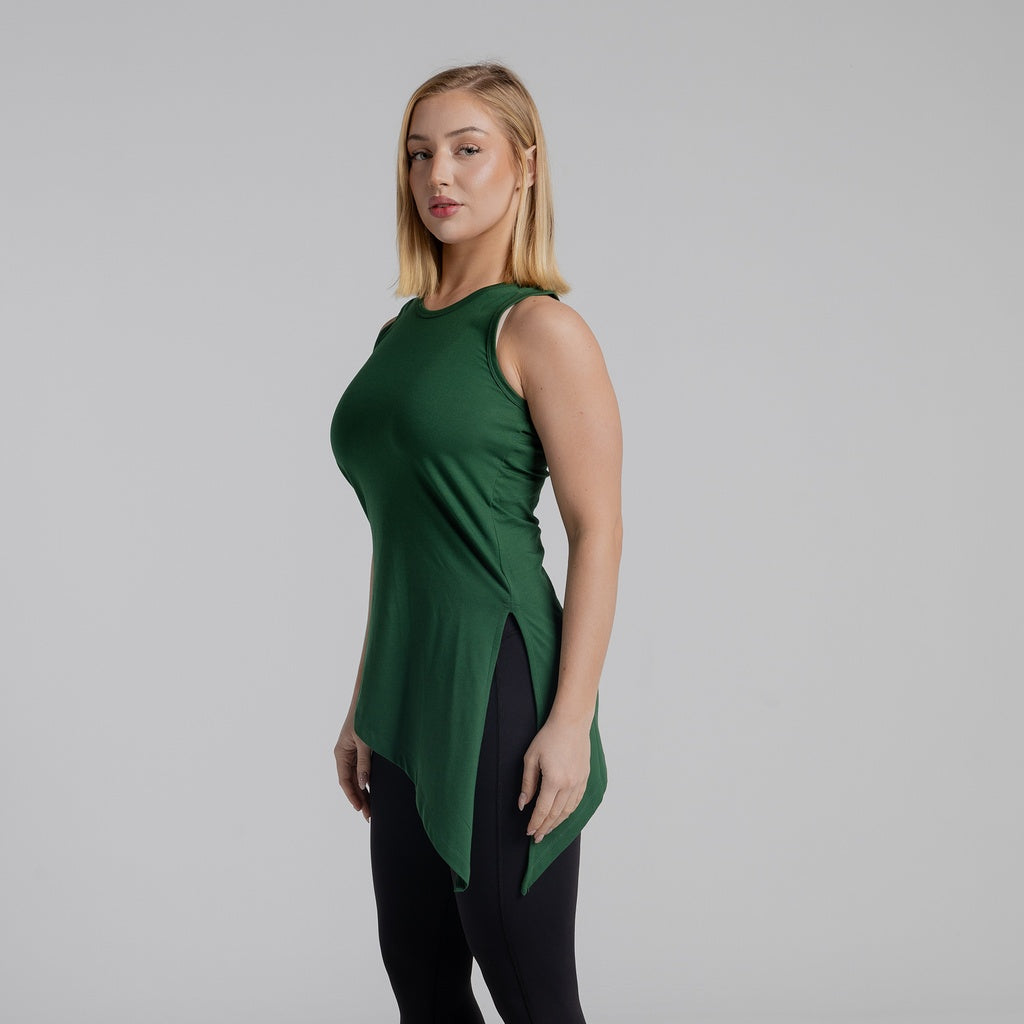color:olive