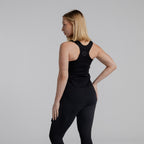 color:black