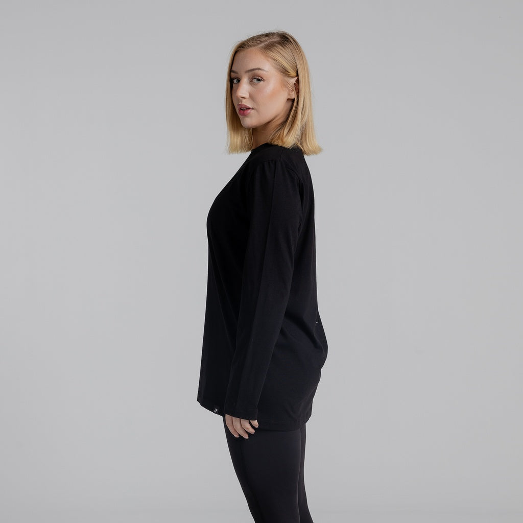 color:black