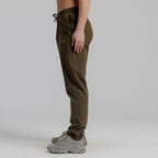 color:olive