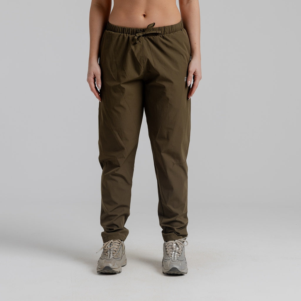 color:olive