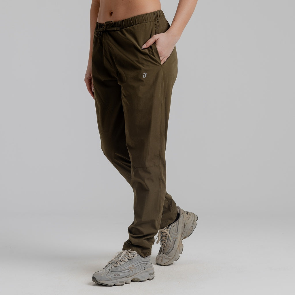 color:olive