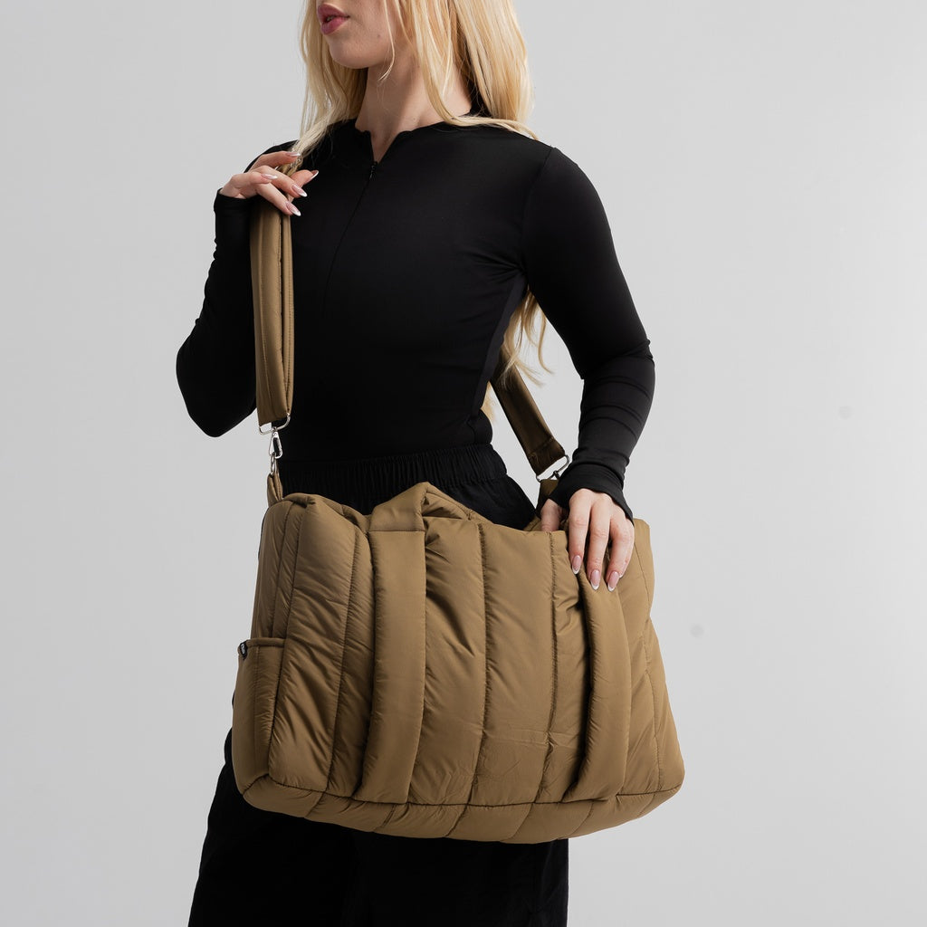 color:olive
