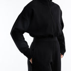 color:black