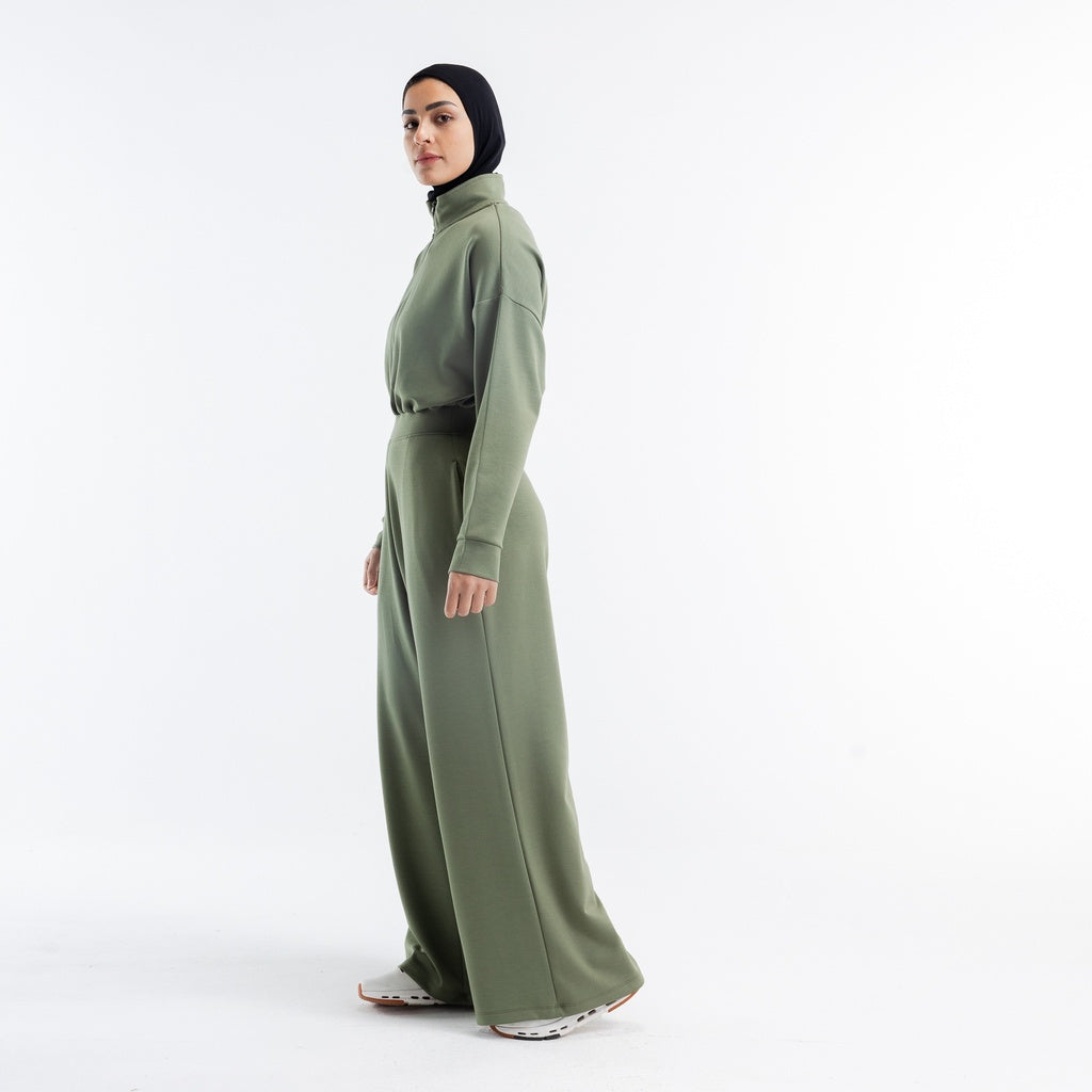 color:olive