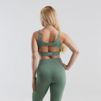 color:pistachio