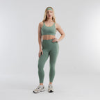 color:pistachio