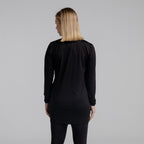 color:black