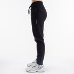 color:black