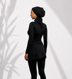 color:black