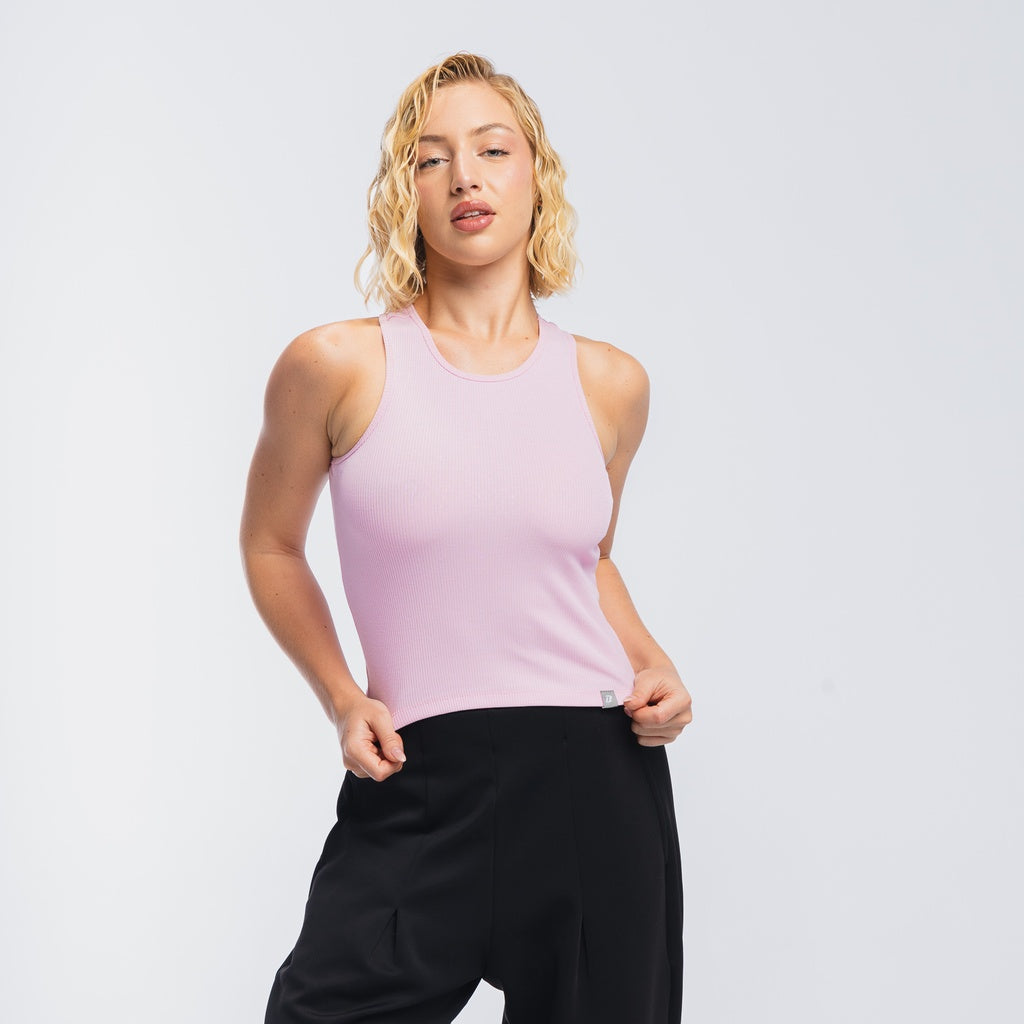 color:pink